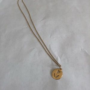Gold Tulip Necklace